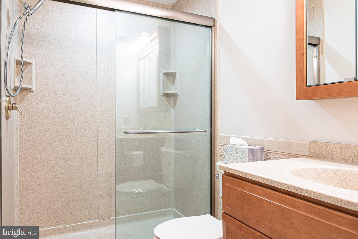 136 Partree Road Cherry Hill, NJ 08003 - Photo 30 of 42 Hall Bathroom