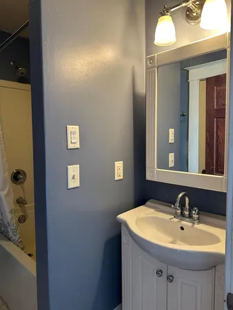 $127,900 | 631 North Cedar Street, Luverne, MN 56156