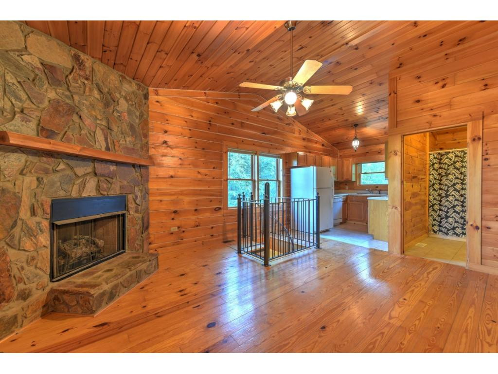 153 Lone Oak Road Erwin, TN 37650 - Photo 7 of 35 Photo 7