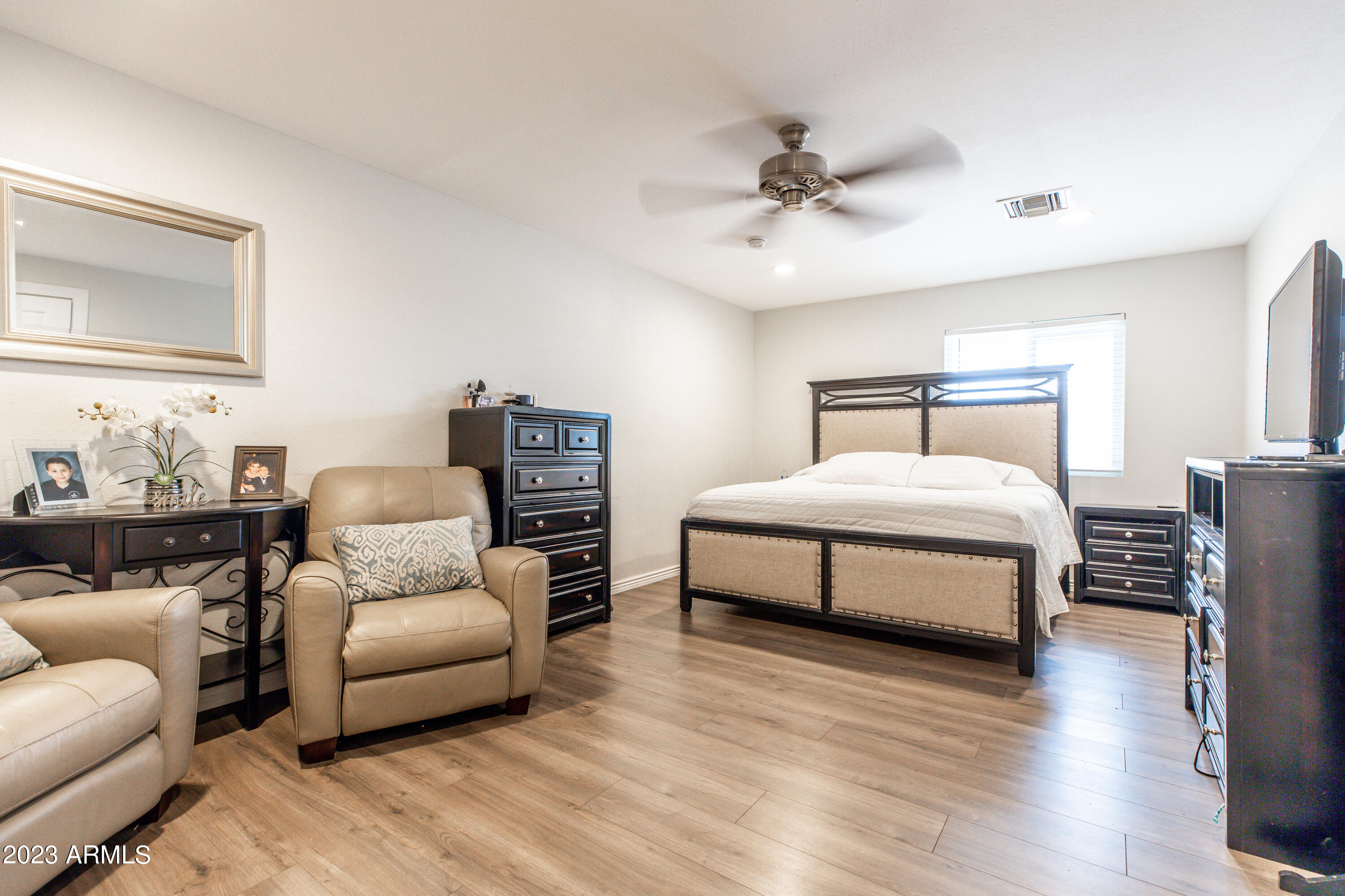 14446 North 40th Place Phoenix, AZ 85032 - Photo 13 of 32 Propert Photo-14