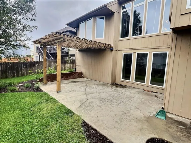 $552,500 | 6505 North Spruce Avenue, Kansas City, MO 64119