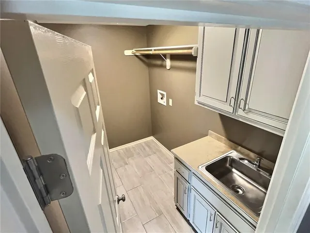 $552,500 | 6505 North Spruce Avenue, Kansas City, MO 64119