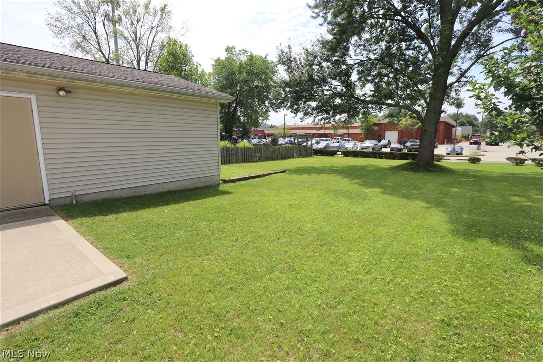 1424 Irene Road Lyndhurst, OH 44124 - Photo 15 of 17