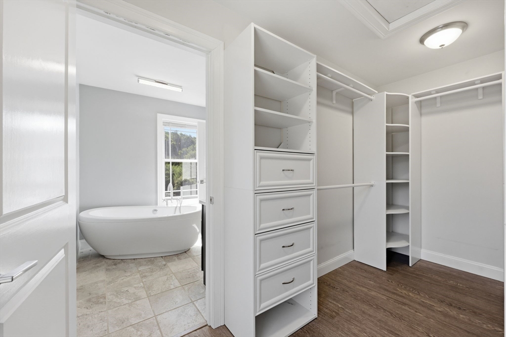 17 Russellville Road Westfield, MA 01085 - Photo 21 of 38