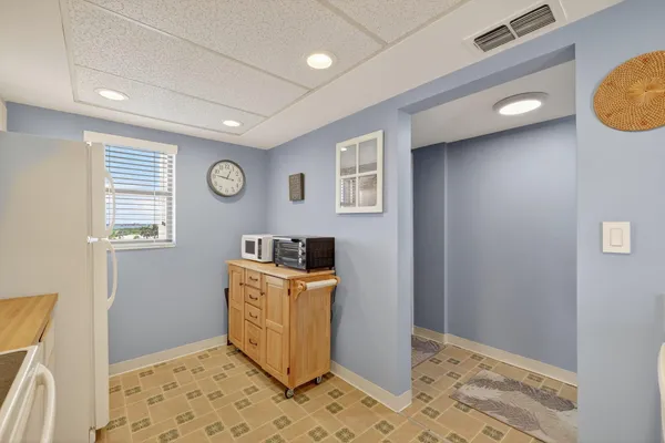 $2,500 | 10310 South Ocean Drive, Unit 610, Jensen Beach, FL 34957