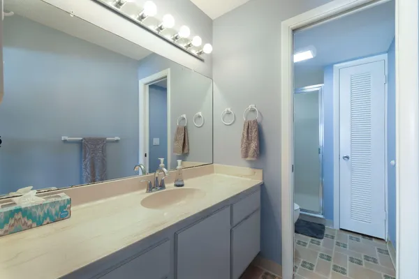 $2,500 | 10310 South Ocean Drive, Unit 610, Jensen Beach, FL 34957