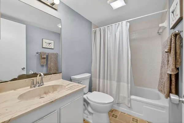 $2,500 | 10310 South Ocean Drive, Unit 610, Jensen Beach, FL 34957