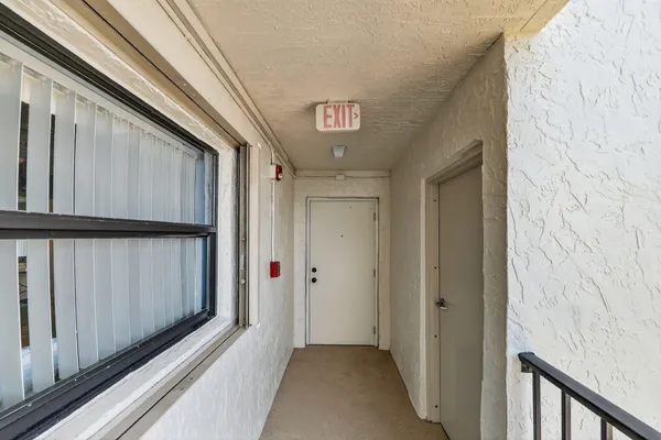 $2,500 | 10310 South Ocean Drive, Unit 610, Jensen Beach, FL 34957