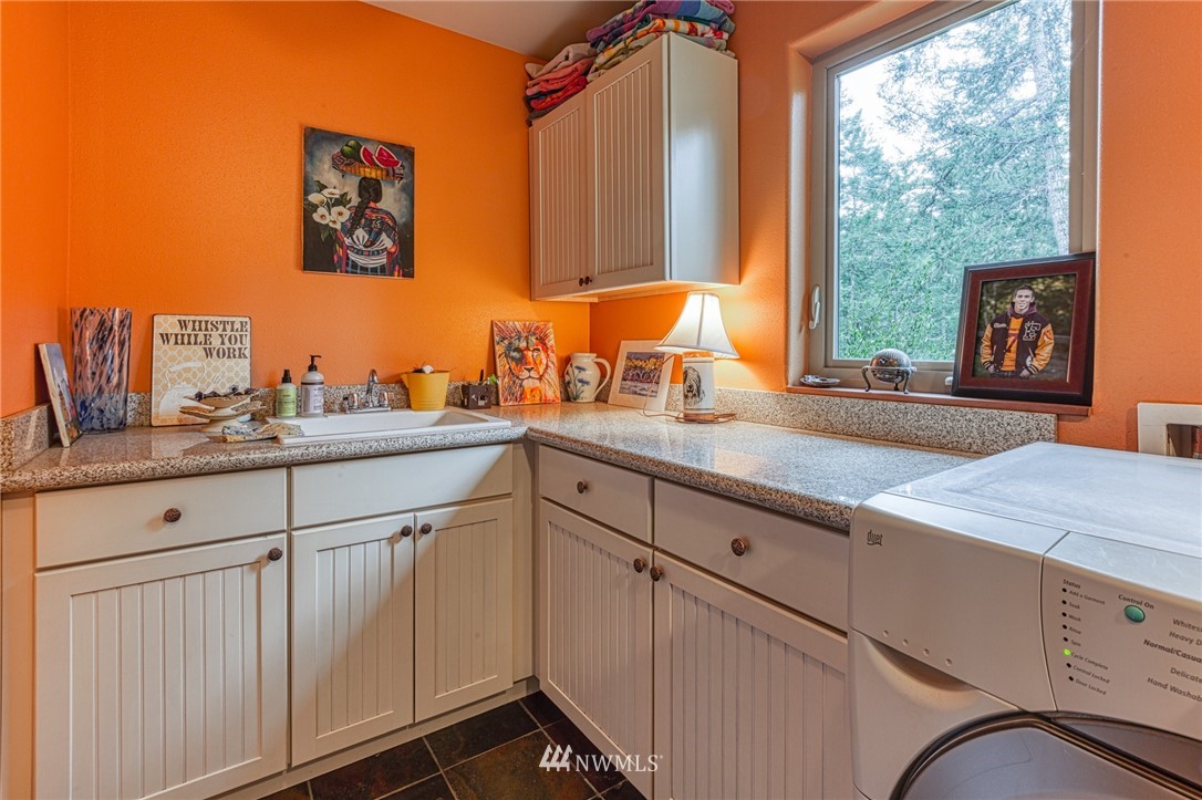 5161 Roche Harbor Road San Juan Island, WA 98250 - Photo 24 of 40 Gallery Image 24