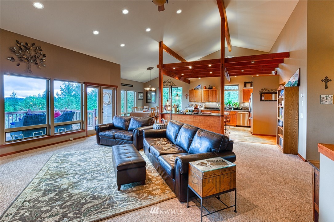 5161 Roche Harbor Road San Juan Island, WA 98250 - Photo 6 of 40 Gallery Image 6