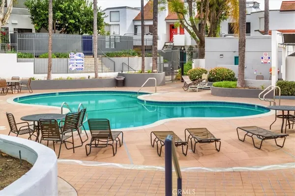 $399,999 | 1158 Tivoli Lane, Unit 177, Simi Valley, CA 93065