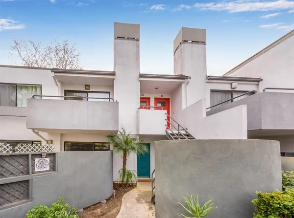 $399,999 | 1158 Tivoli Lane, Unit 177, Simi Valley, CA 93065