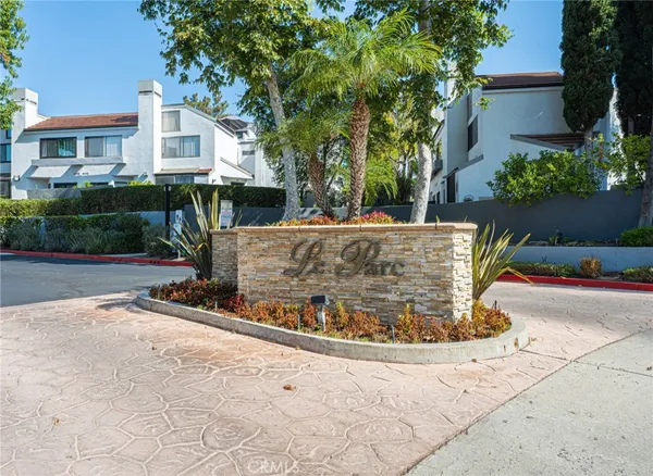 $399,999 | 1158 Tivoli Lane, Unit 177, Simi Valley, CA 93065
