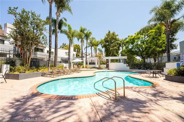 $399,999 | 1158 Tivoli Lane, Unit 177, Simi Valley, CA 93065