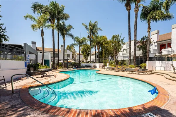 $399,999 | 1158 Tivoli Lane, Unit 177, Simi Valley, CA 93065