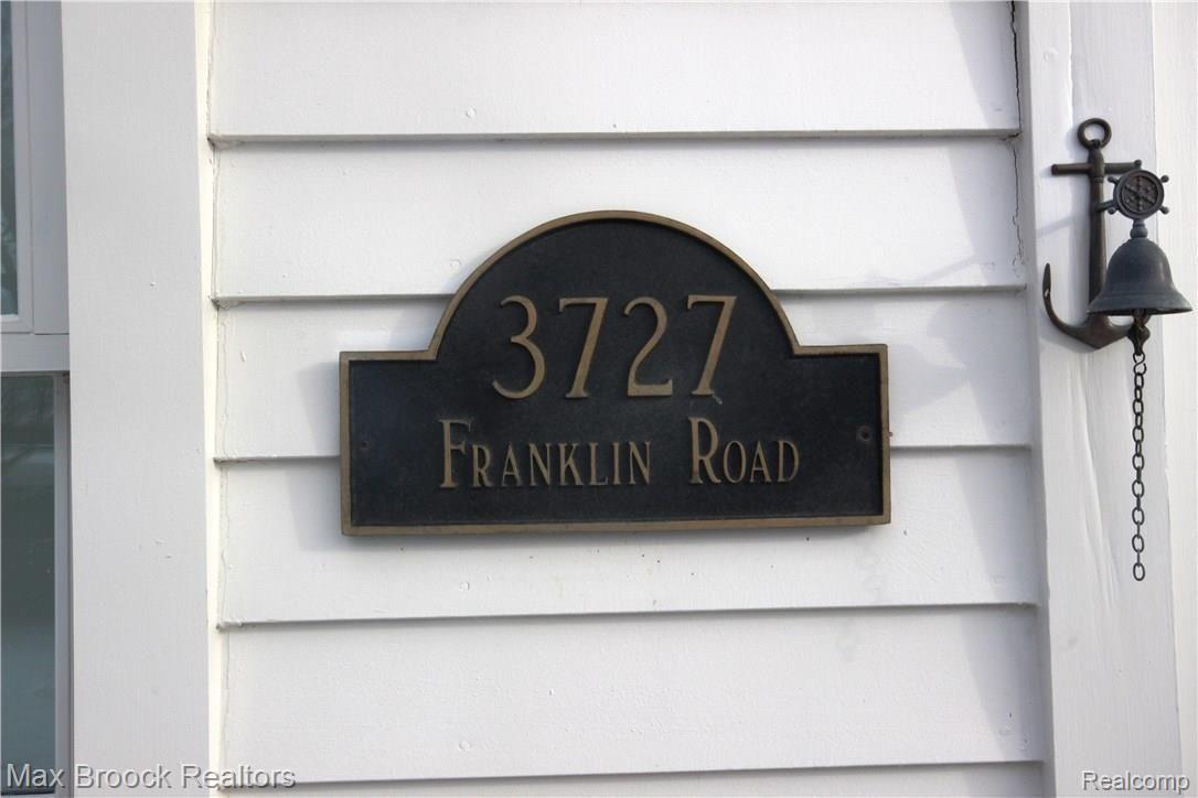 3727 Franklin Road Bloomfield Hills, MI 48302 - Photo 7 of 44 3727 Franklin Rd. 126 years of historical charm, live in a piece of history!