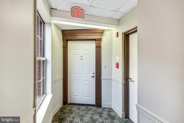 $850,000 | 2121 Jamieson Avenue, Unit 401, Alexandria, VA 22314
