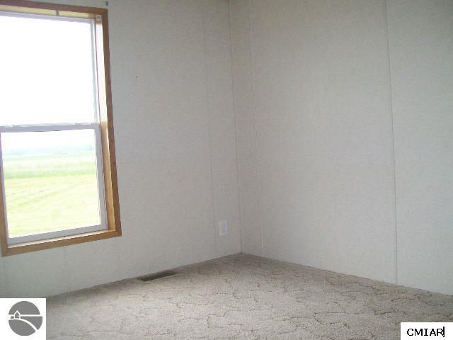 17832 South Fenmore Road Bannister, MI 48807 - Photo 4 of 6 1768057-3.JPG