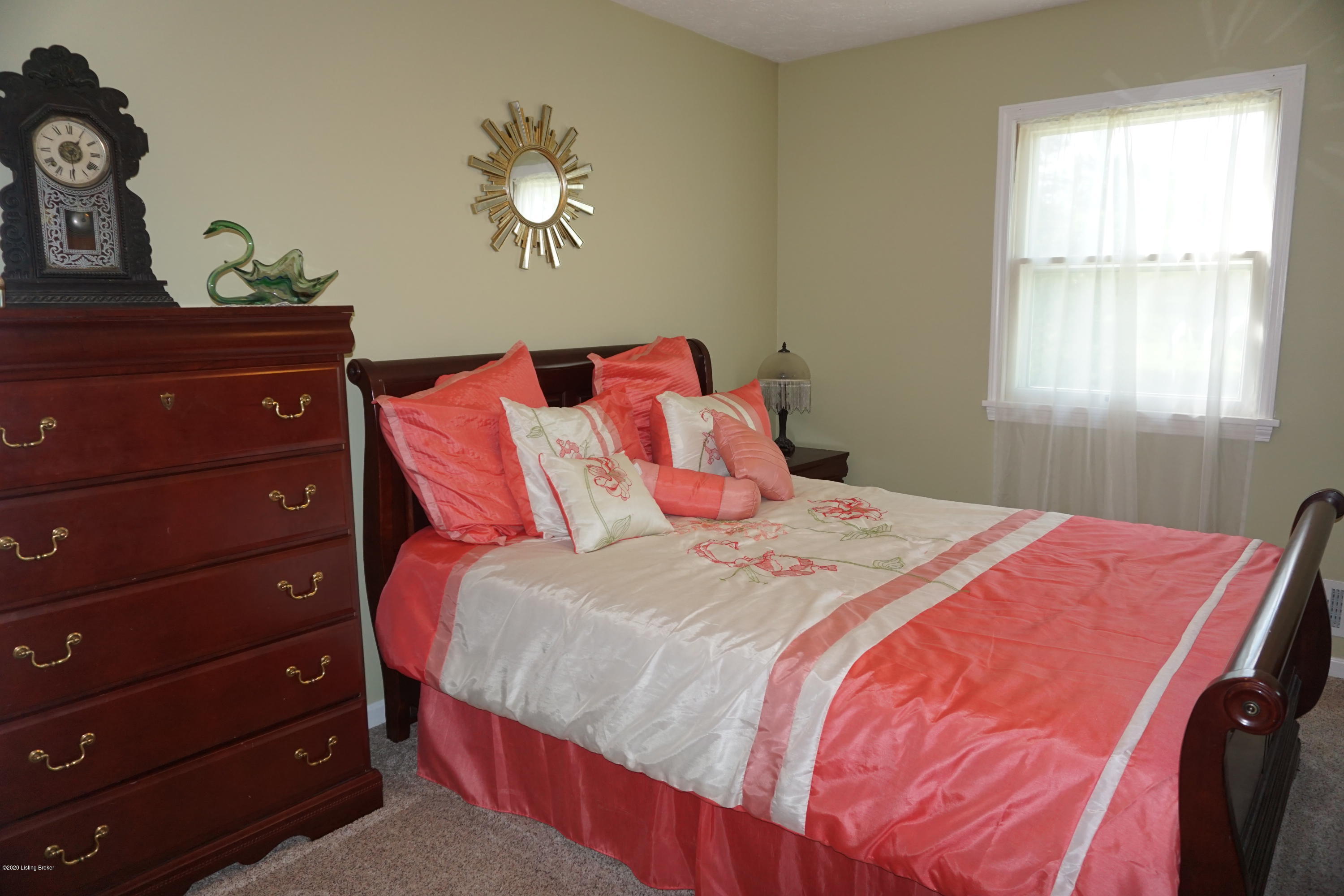 1284 Pendleton Road Louisville, KY 40272 - Photo 18 of 23 DSC02370