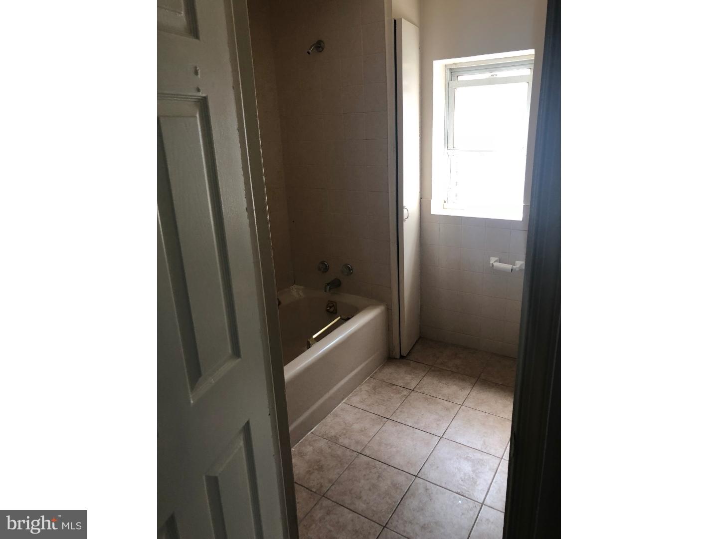 6158 Reedland Street Philadelphia, PA 19142 - Photo 5 of 11 Bathroom
