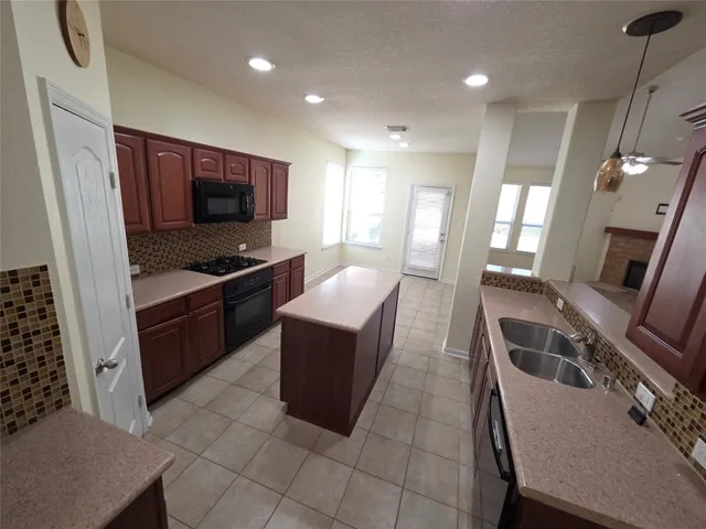 $2,800 | 4419 Wellington Grove Lane, Katy, TX 77494