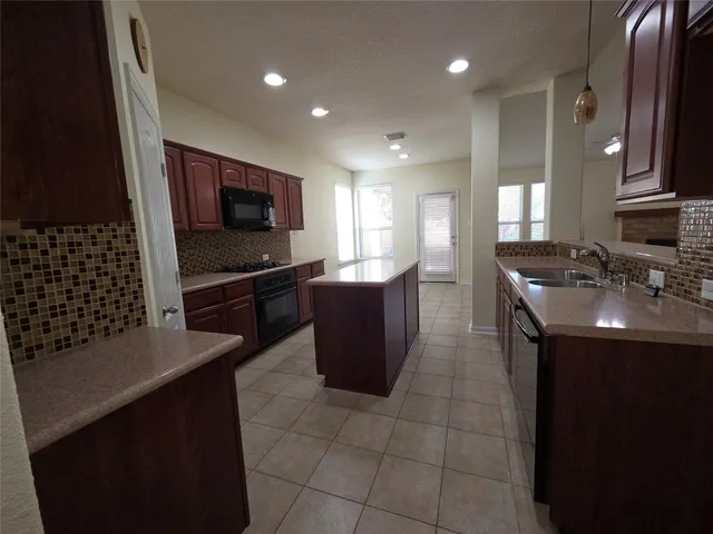 $2,800 | 4419 Wellington Grove Lane, Katy, TX 77494