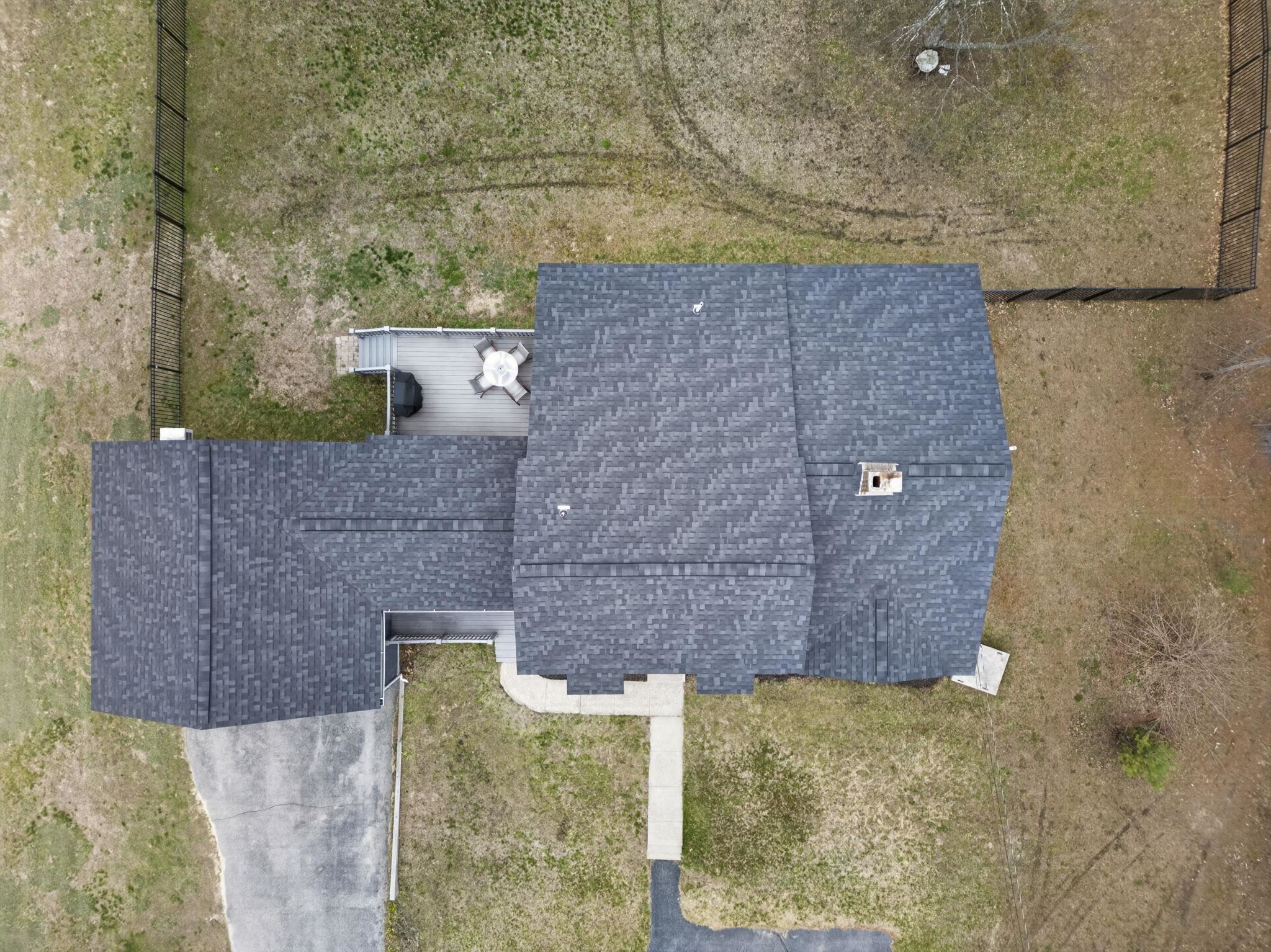 126 Marsh Road Pelham, NH 03076 - Photo 11 of 50 Gallery Image 11