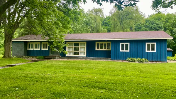 $375,000 | 641 Tracey Lane, Brighton, MI 48114