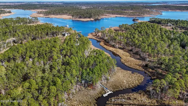 $524,900 | 106 Windlass Way, Aurora, NC 27806