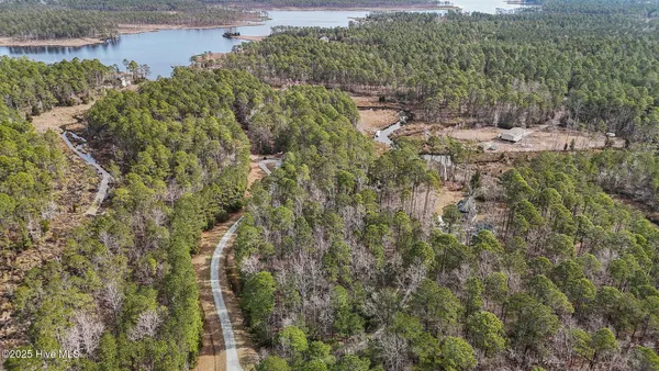 $524,900 | 106 Windlass Way, Aurora, NC 27806