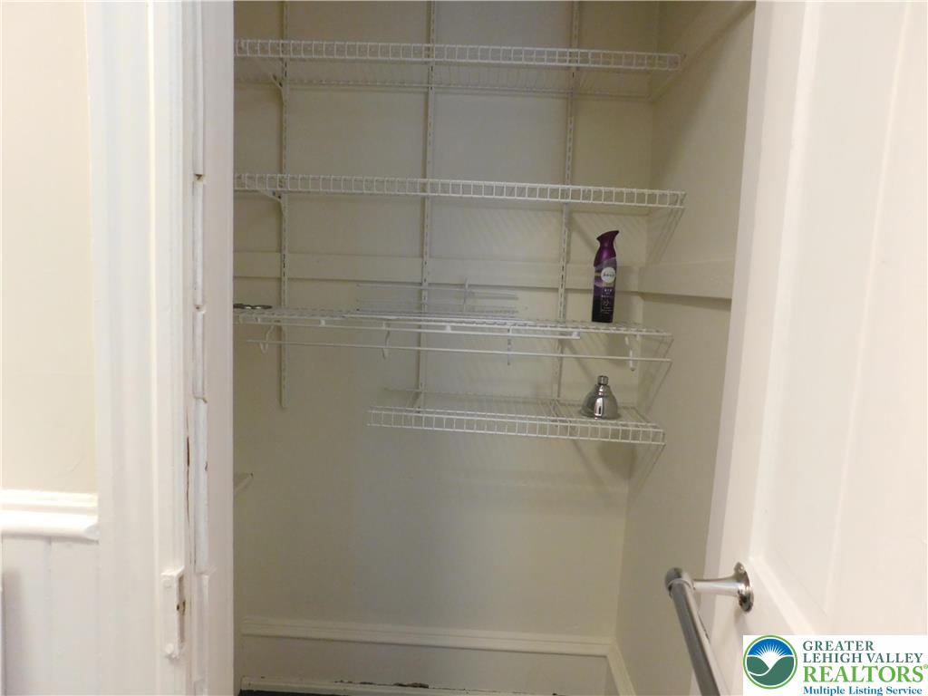 300 South 9th Street, Unit 2/UPSTAIRS Lehighton, PA 18235 - Photo 7 of 19 a close view of a bathroom shower