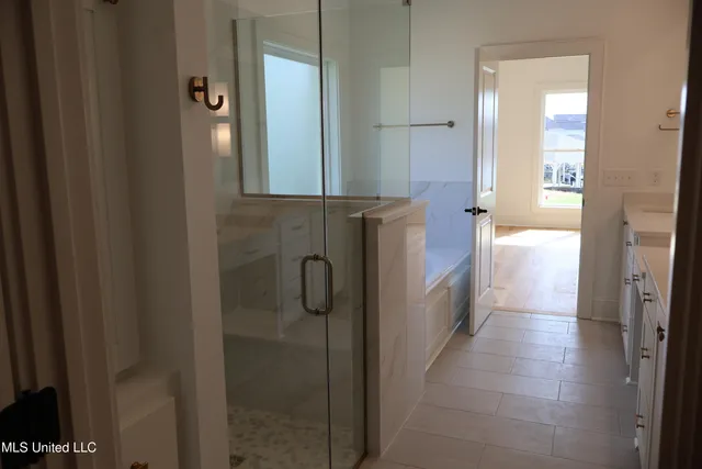 $679,000 | 102 Herons Bay Circle, Madison, MS 39110