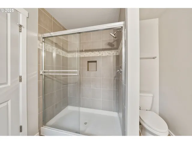 $745,000 | 9448 North Alder Street, Camas, WA 98607