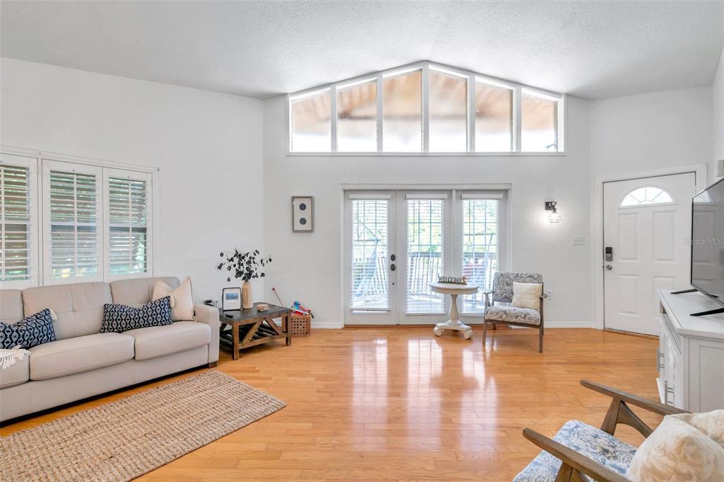 1261 12th Court Southwest Largo, FL 33770 - Photo 11 of 87