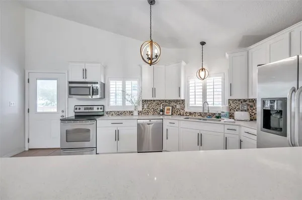 $4,500 | 1261 12th Court Southwest, Largo, FL 33770