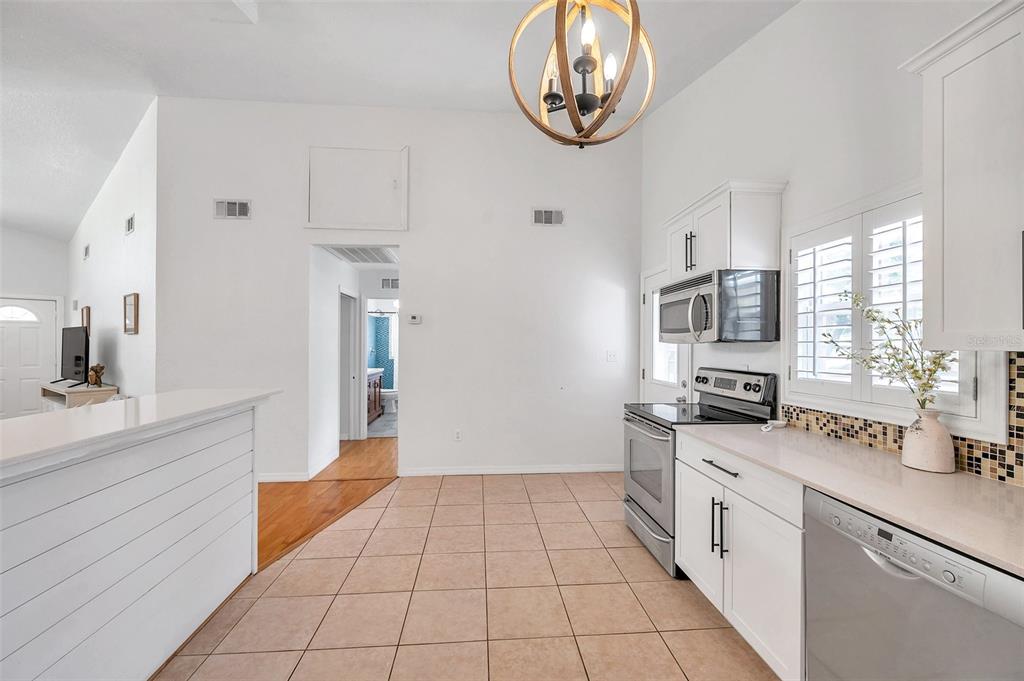 1261 12th Court Southwest Largo, FL 33770 - Photo 20 of 87