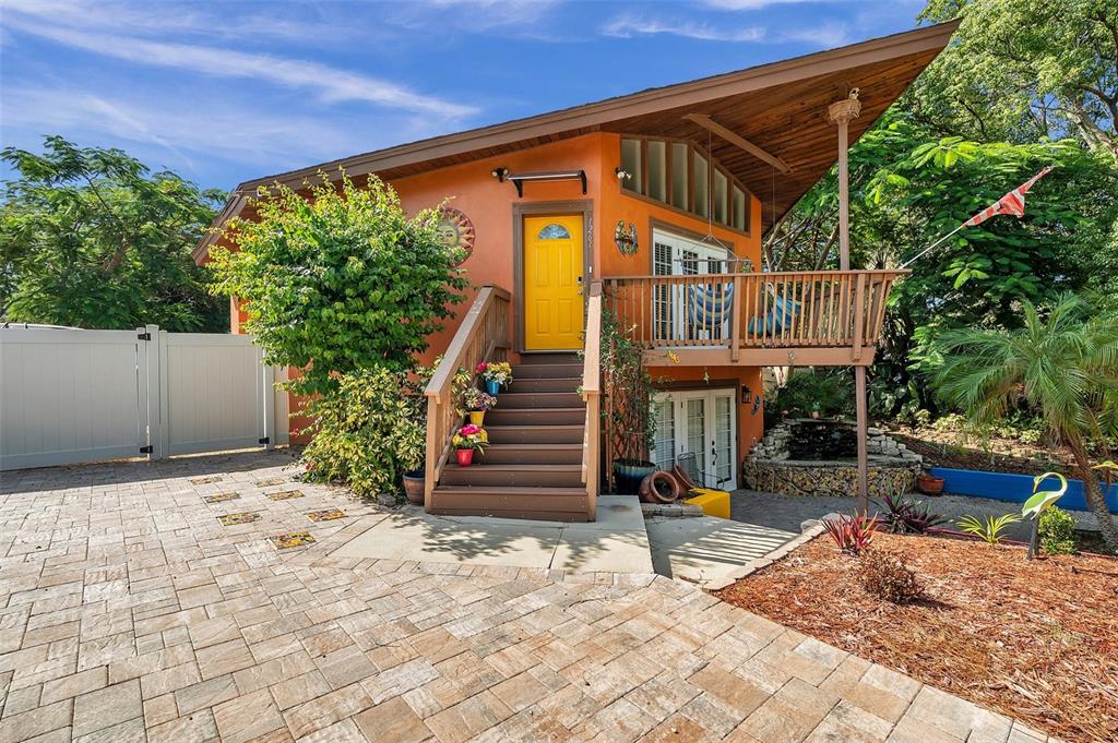 1261 12th Court Southwest Largo, FL 33770 - Photo 2 of 87