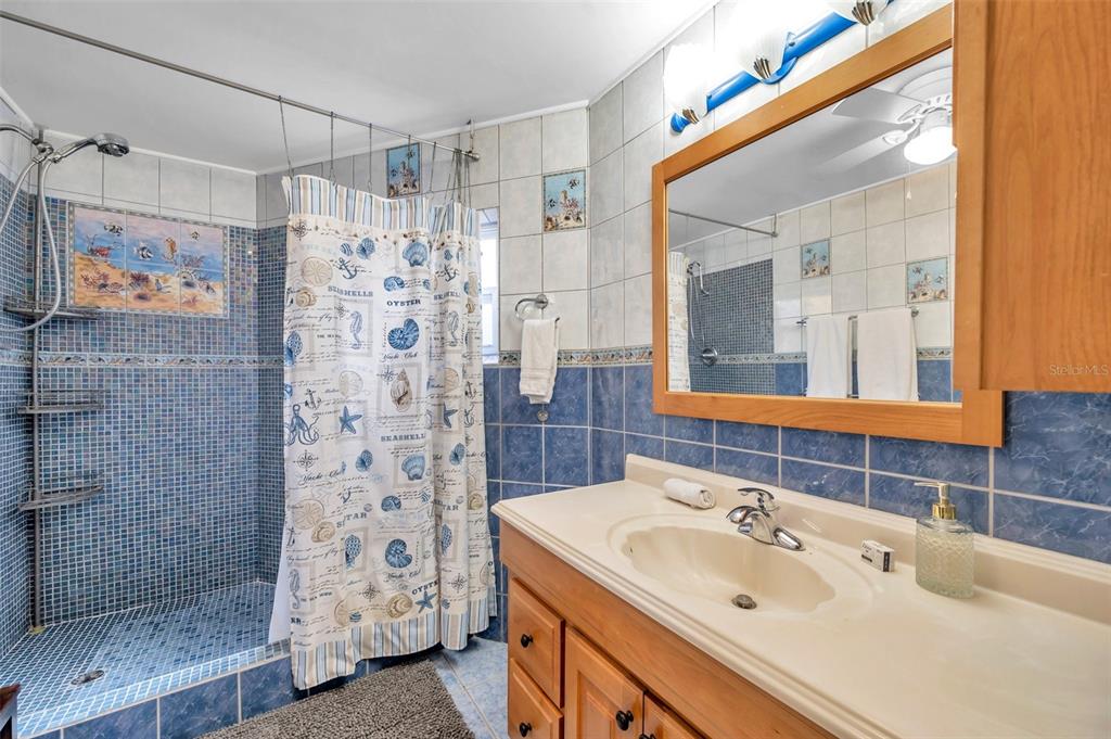 1261 12th Court Southwest Largo, FL 33770 - Photo 35 of 87