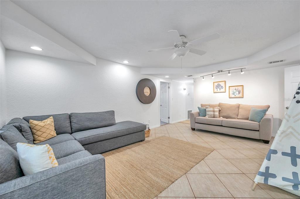 1261 12th Court Southwest Largo, FL 33770 - Photo 40 of 87