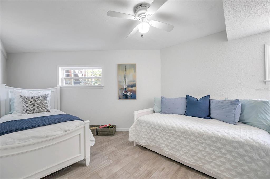 1261 12th Court Southwest Largo, FL 33770 - Photo 41 of 87