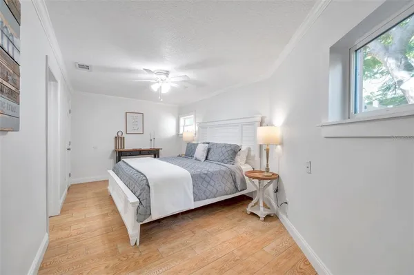 $4,500 | 1261 12th Court Southwest, Largo, FL 33770