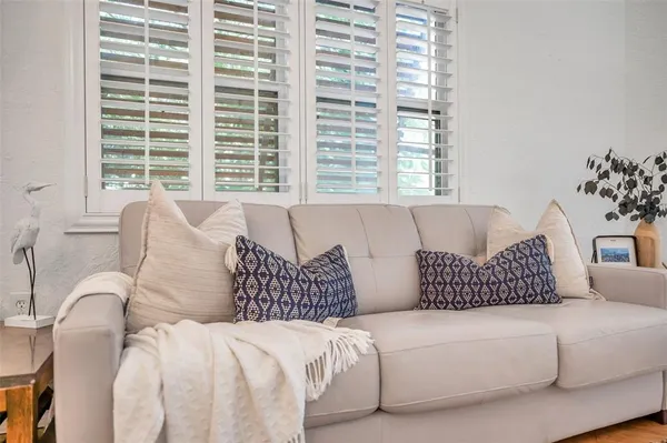 $4,500 | 1261 12th Court Southwest, Largo, FL 33770