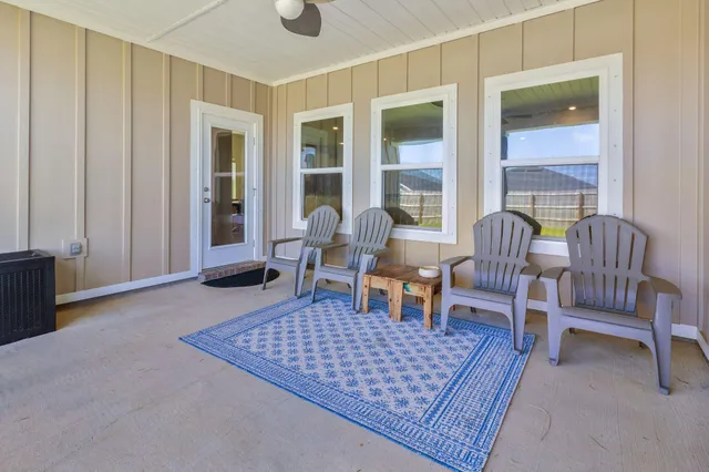 $2,895 | 6352 Forest Bay Avenue, Gulf Breeze, FL 32563