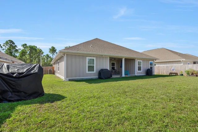 $2,895 | 6352 Forest Bay Avenue, Gulf Breeze, FL 32563