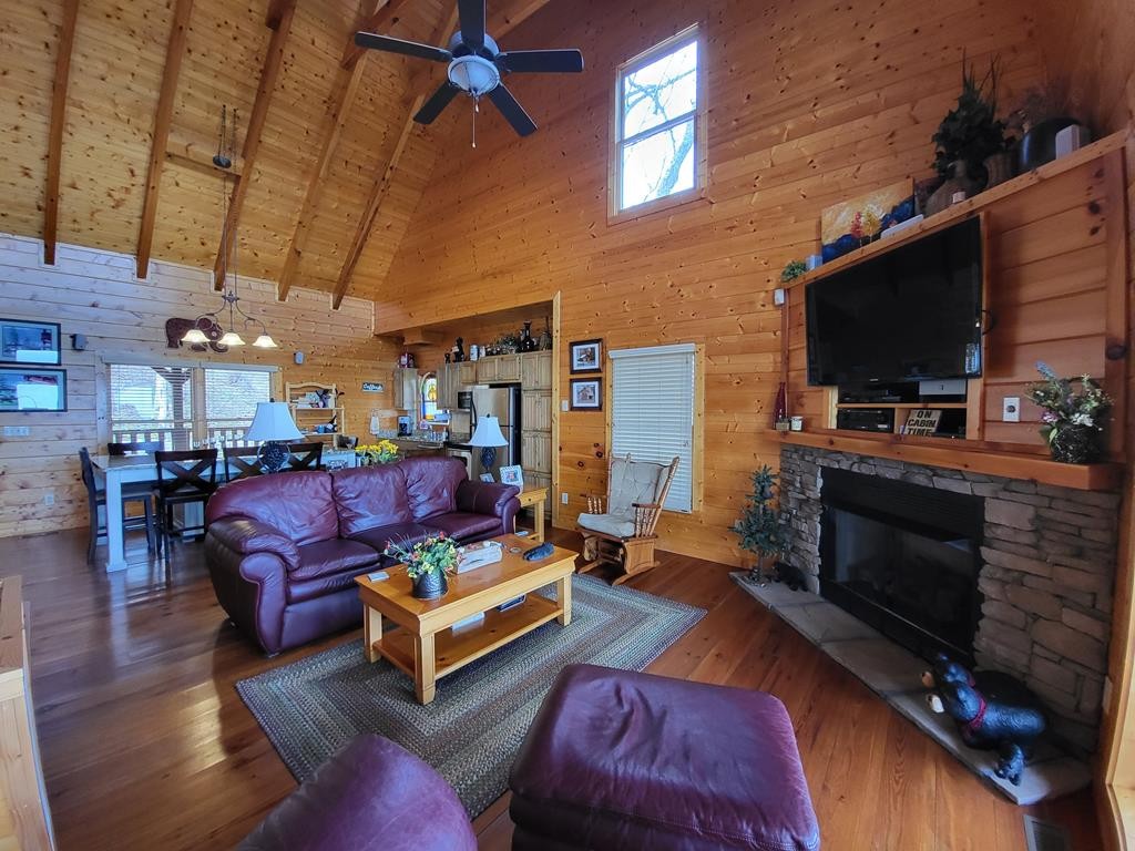 2424 Walnut Ridge Way, Unit THEREALMCCOY Sevierville, TN 37862 - Photo 16 of 42 Gallery Image 16