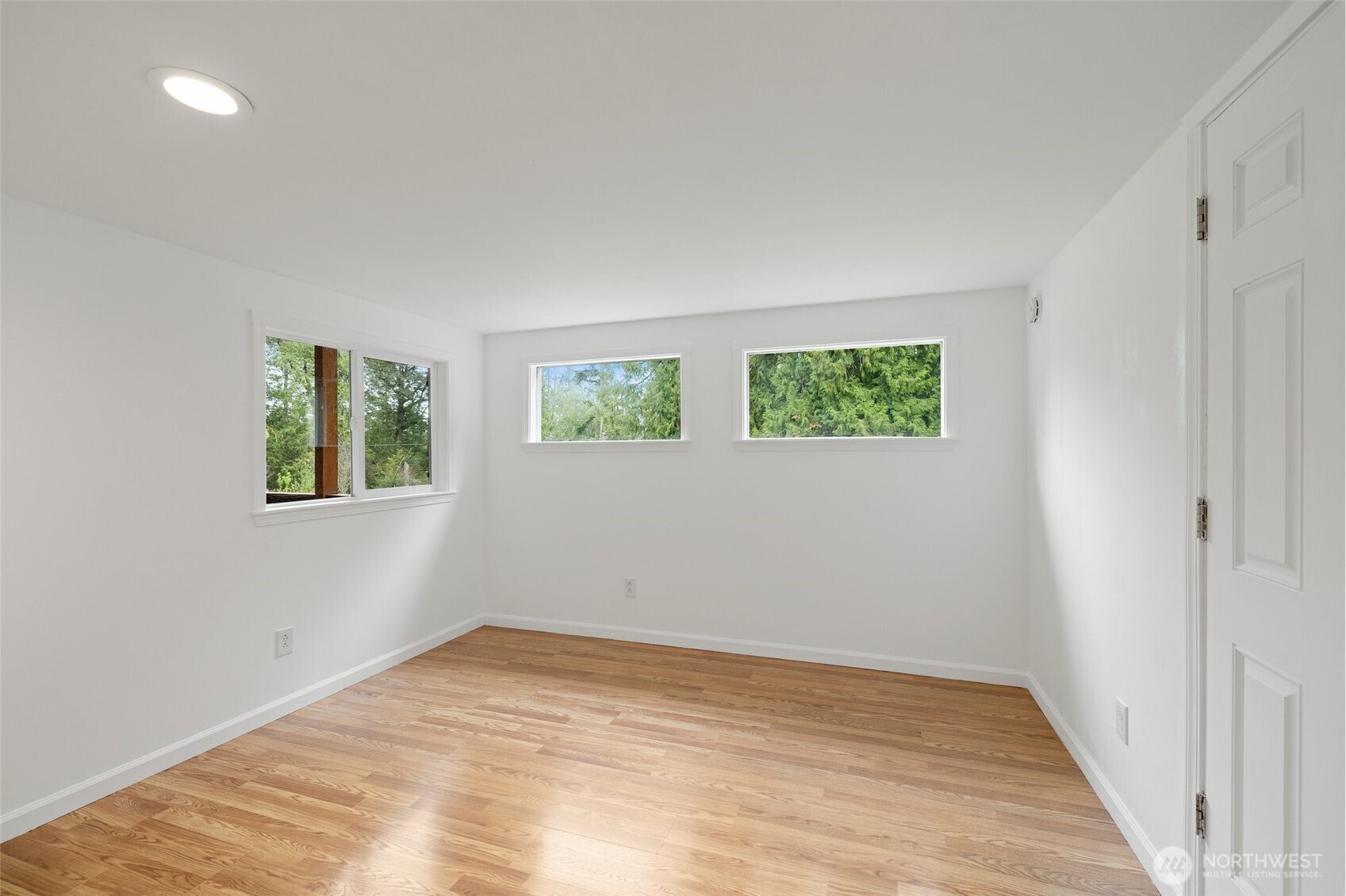 30436 Southeast Issaquah-Fall City Road Fall City, WA 98024 - Photo 18 of 40 Gallery Image 18