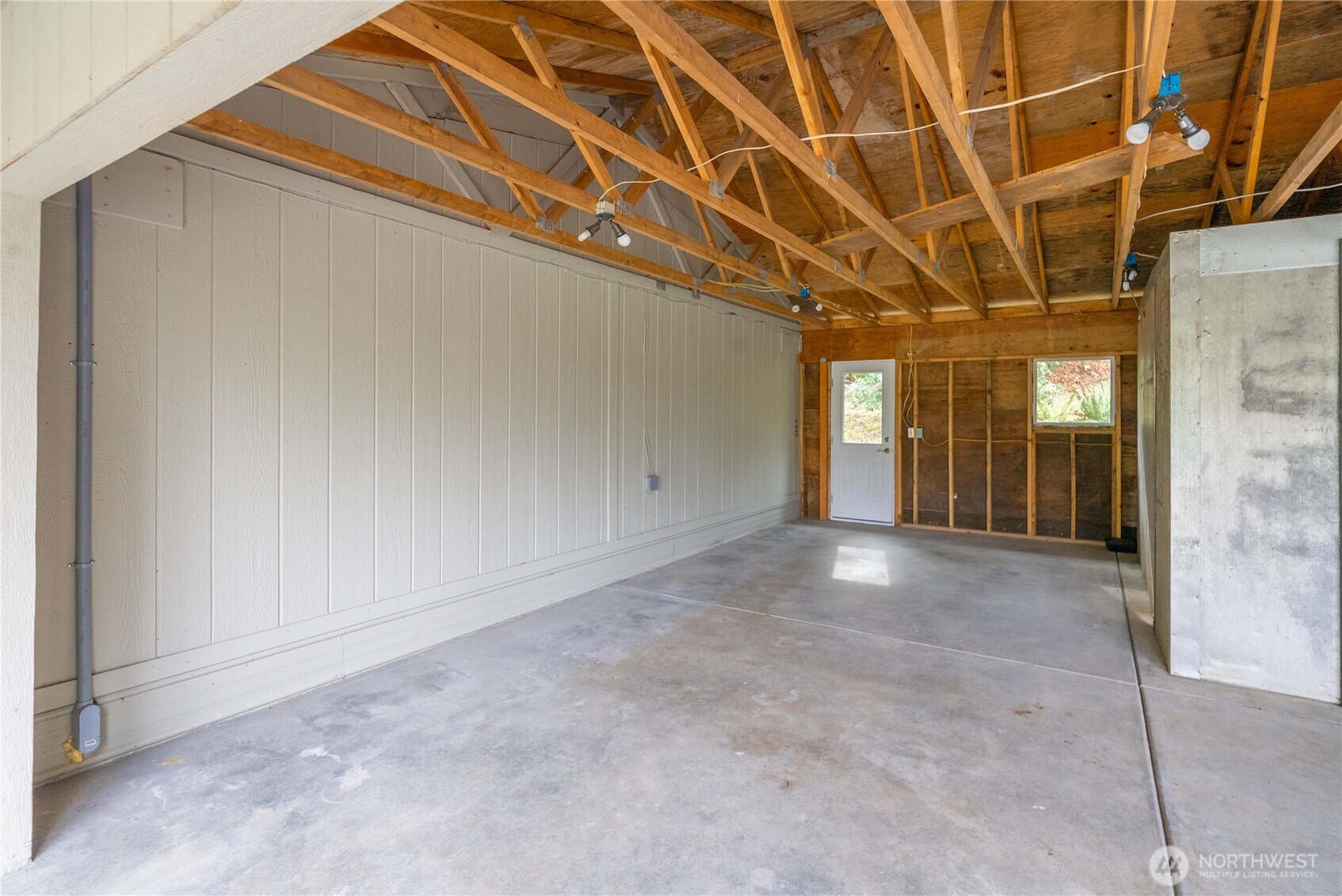 30436 Southeast Issaquah-Fall City Road Fall City, WA 98024 - Photo 39 of 40 Gallery Image 39