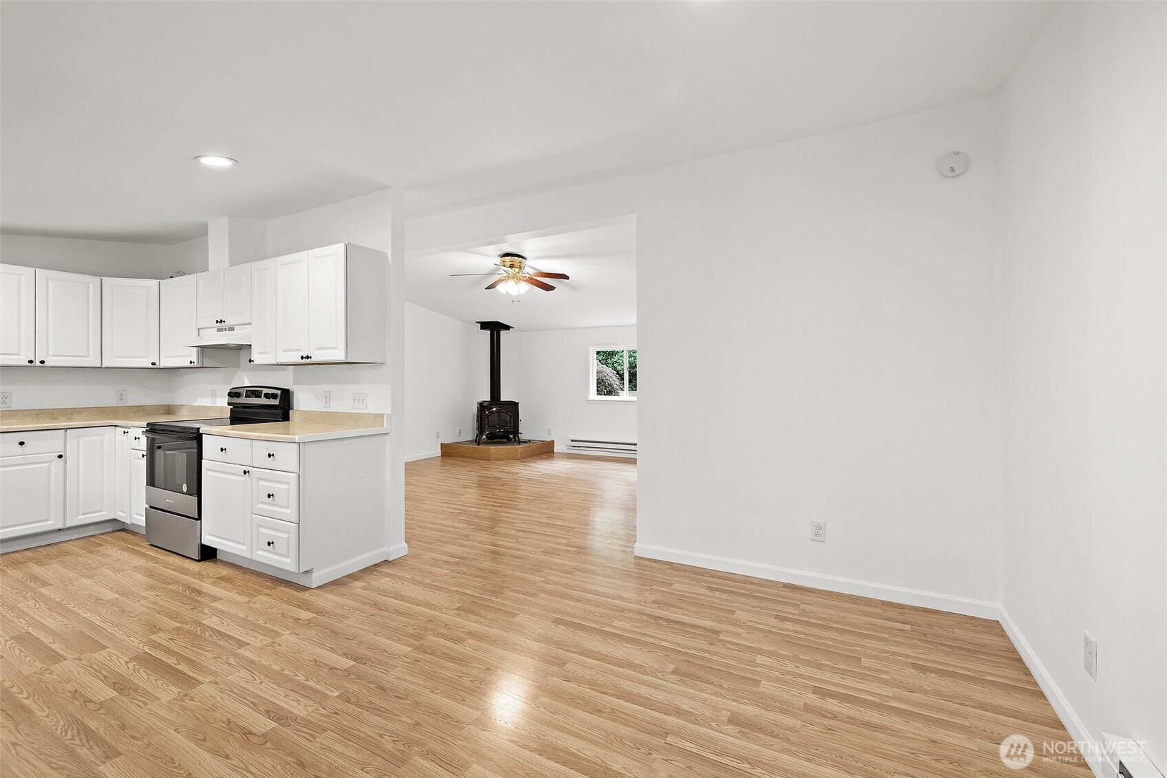30436 Southeast Issaquah-Fall City Road Fall City, WA 98024 - Photo 10 of 40 Gallery Image 10