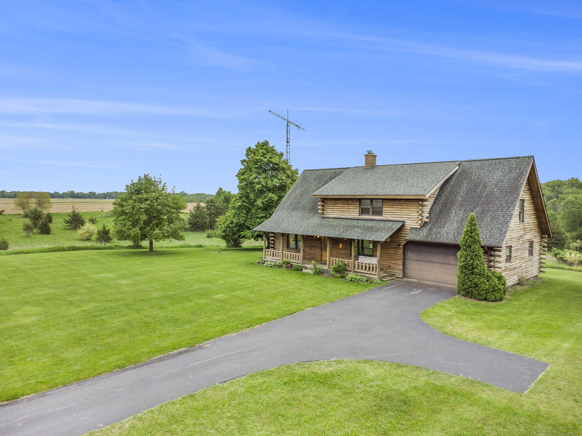621 East Southern Road Montgomery, MI 49255 - Photo 6 of 39 006_file_897
