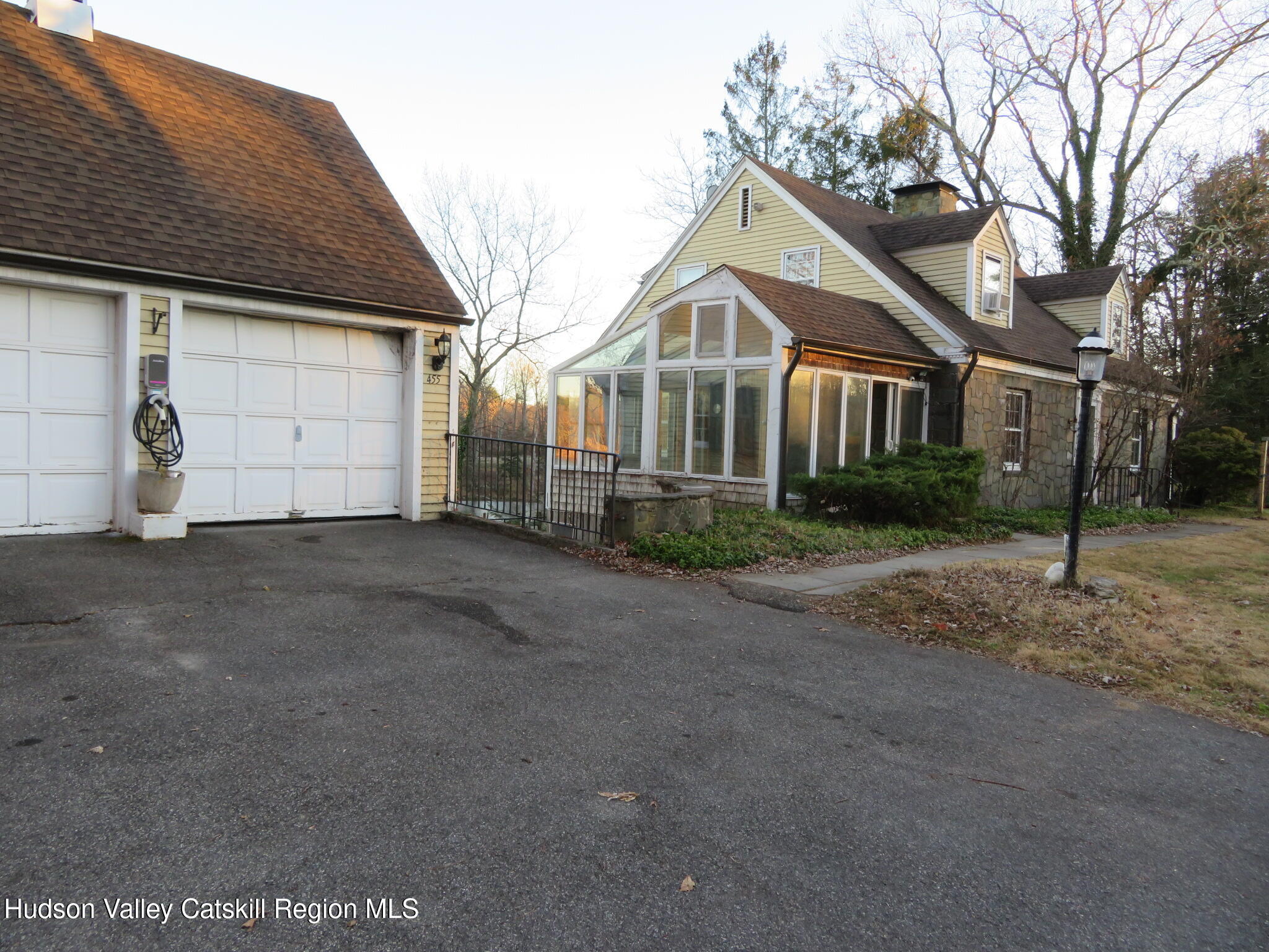 455 Binnewater Road Rosendale, NY 12401 - Photo 3 of 46 Two car detached garage
